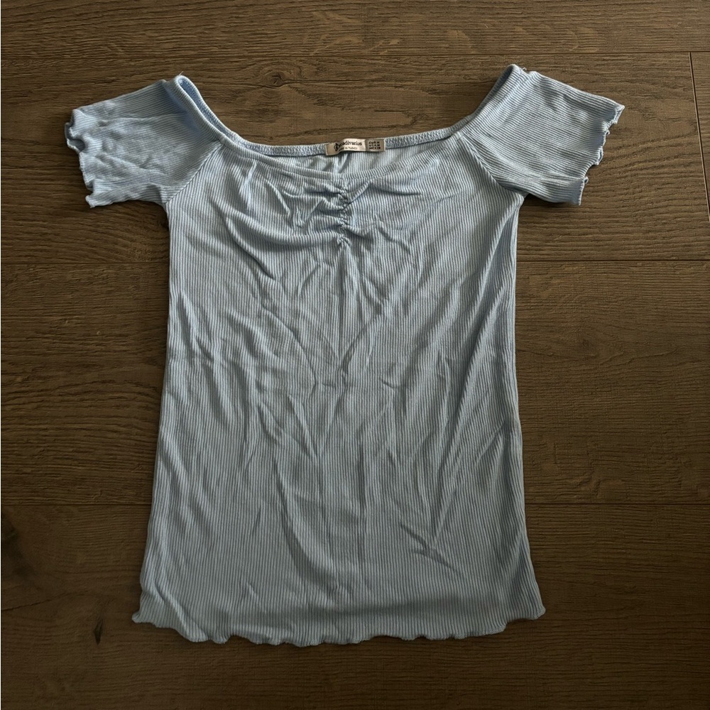 Cute light  blue top